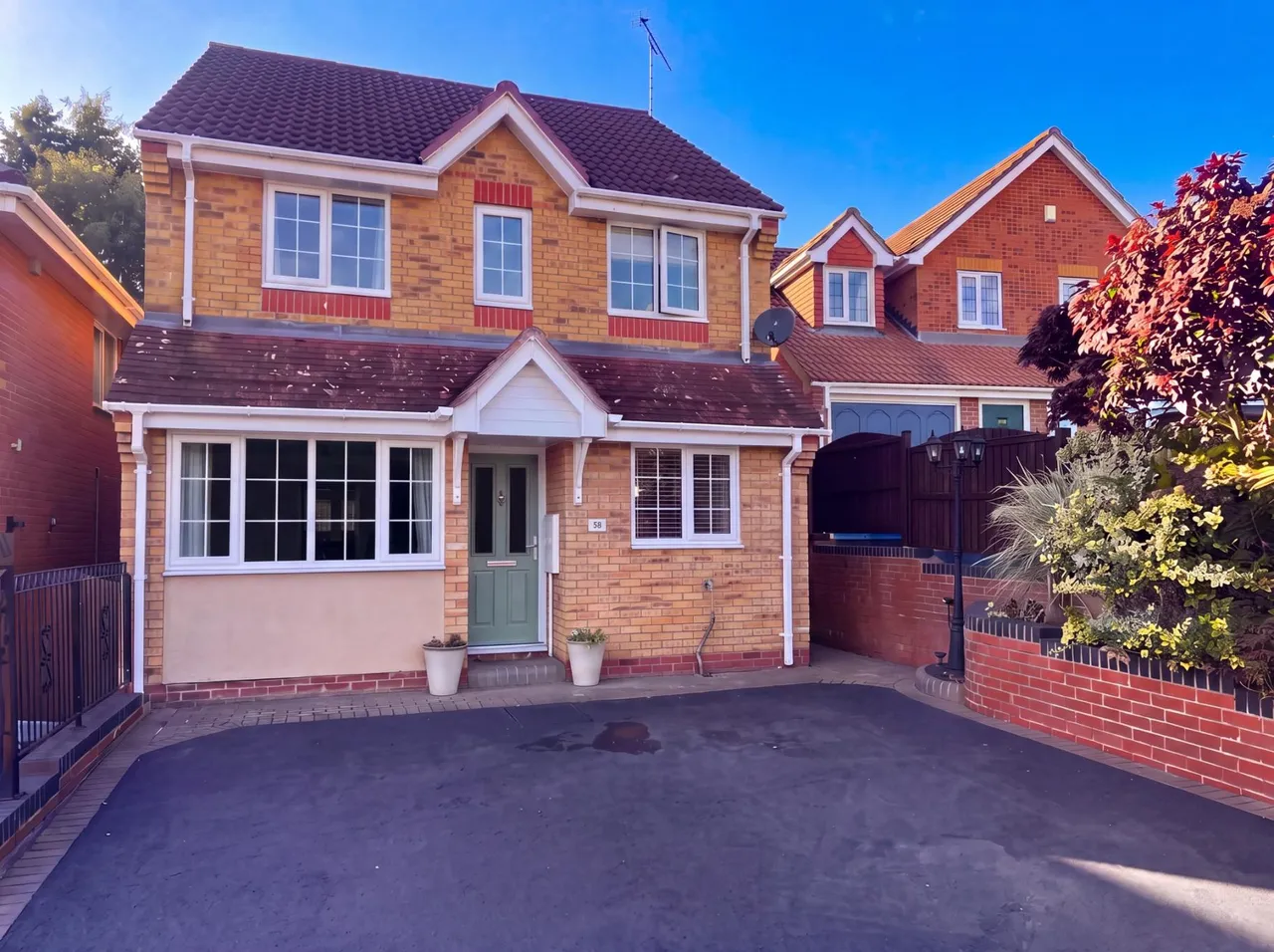 Hillside, Hartshill, CV10, photo 32