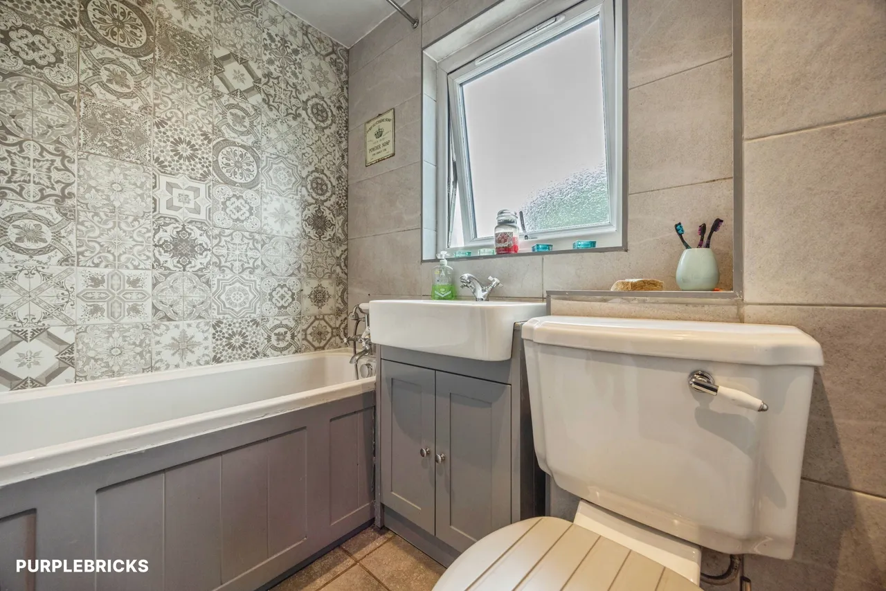 Ormiston Drive, Livingston, EH53, photo 17