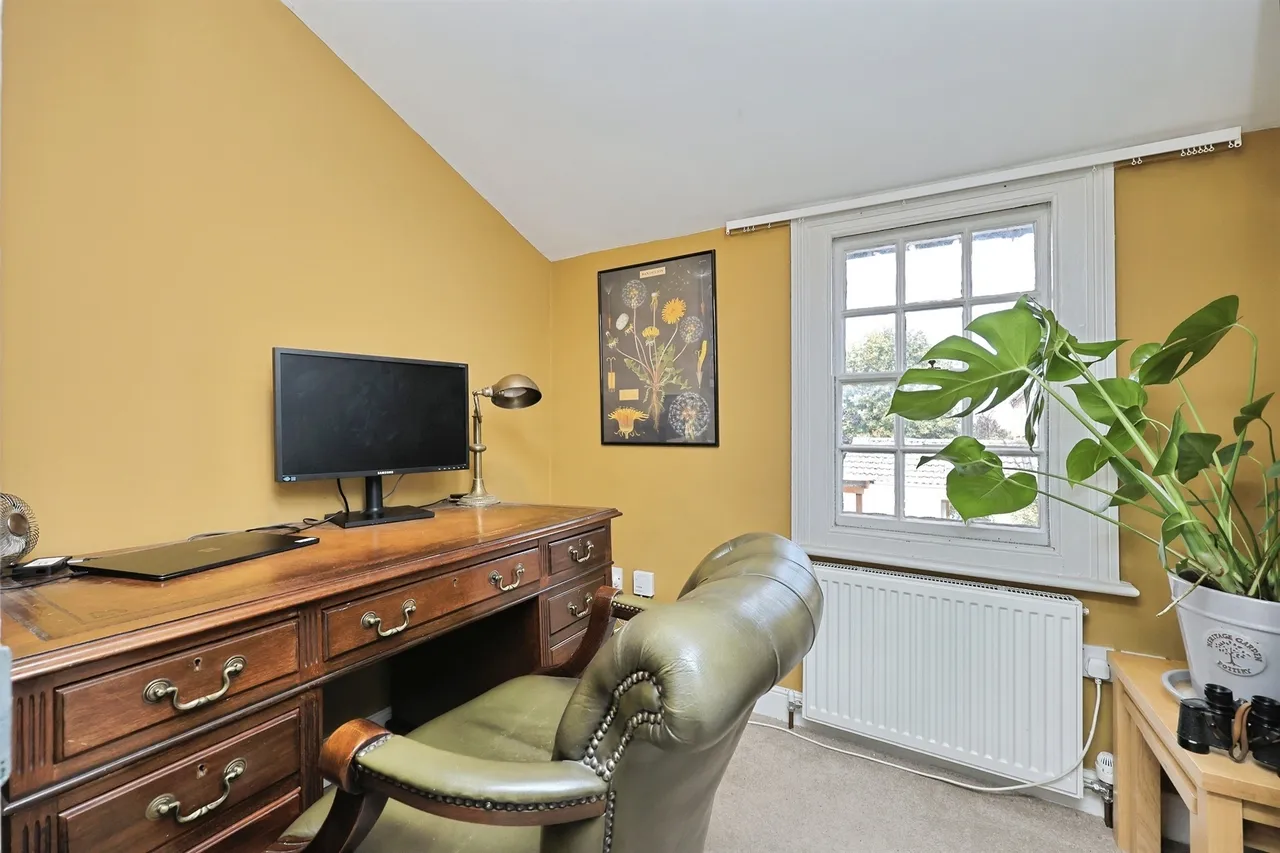 Dereham Road, Watton, IP25, photo 16