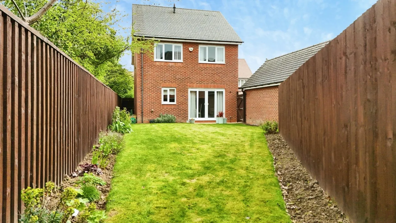 Miller Meadow, Leegomery, Telford TF1 6NR, photo 4