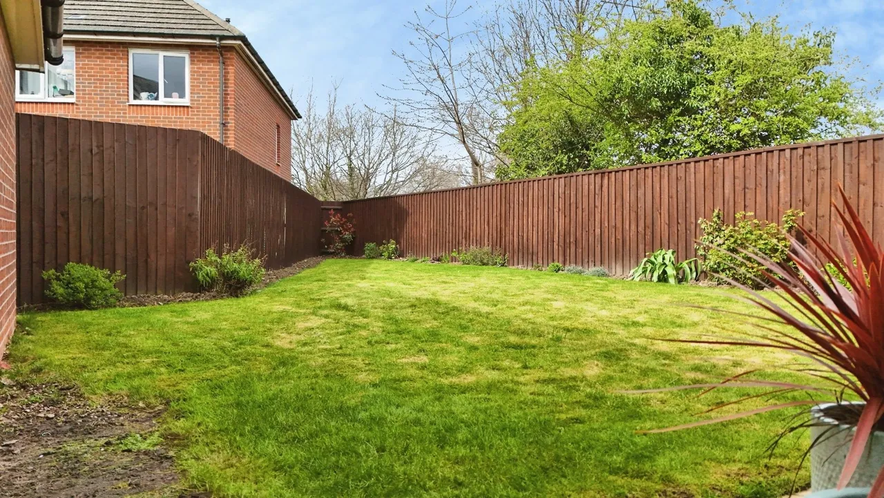 Miller Meadow, Leegomery, Telford TF1 6NR, photo 17