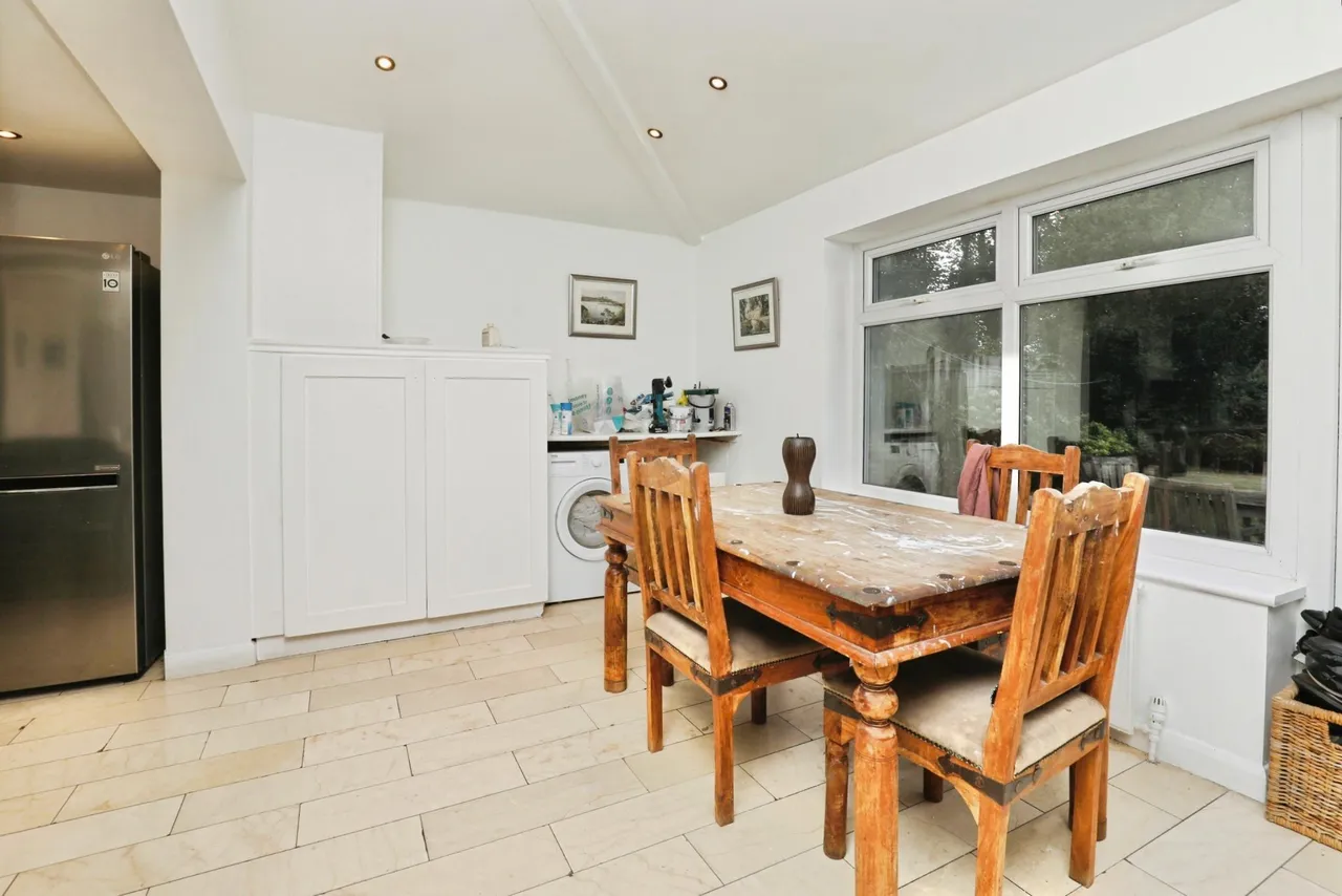 Brook Park, Liverpool, L31, photo 9