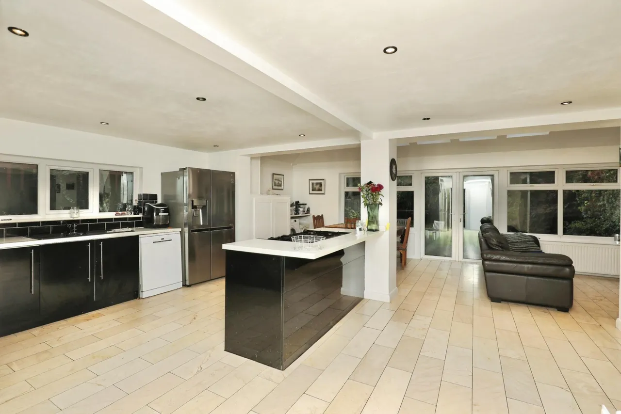 Brook Park, Liverpool, L31, photo 12