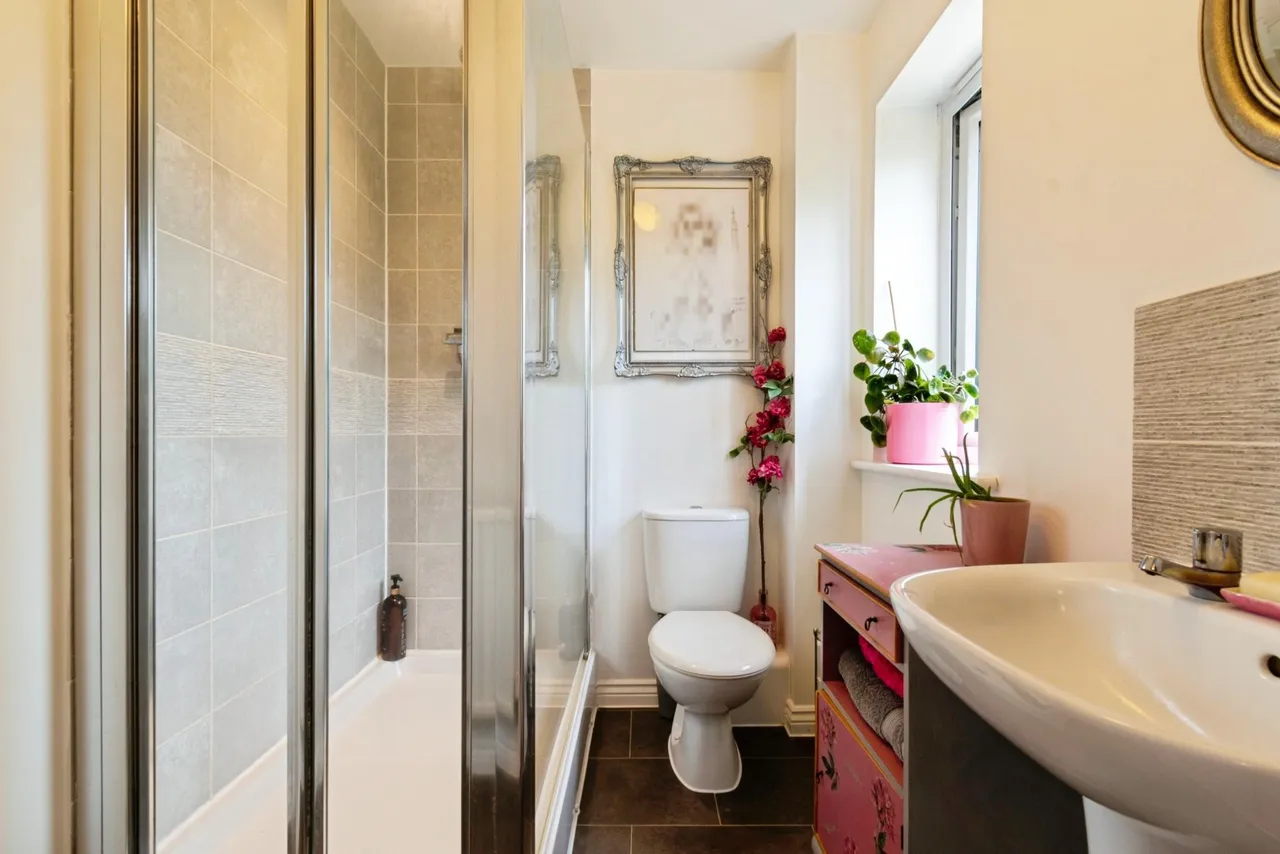 Rutherford Place, Haverhill, CB9, photo 13