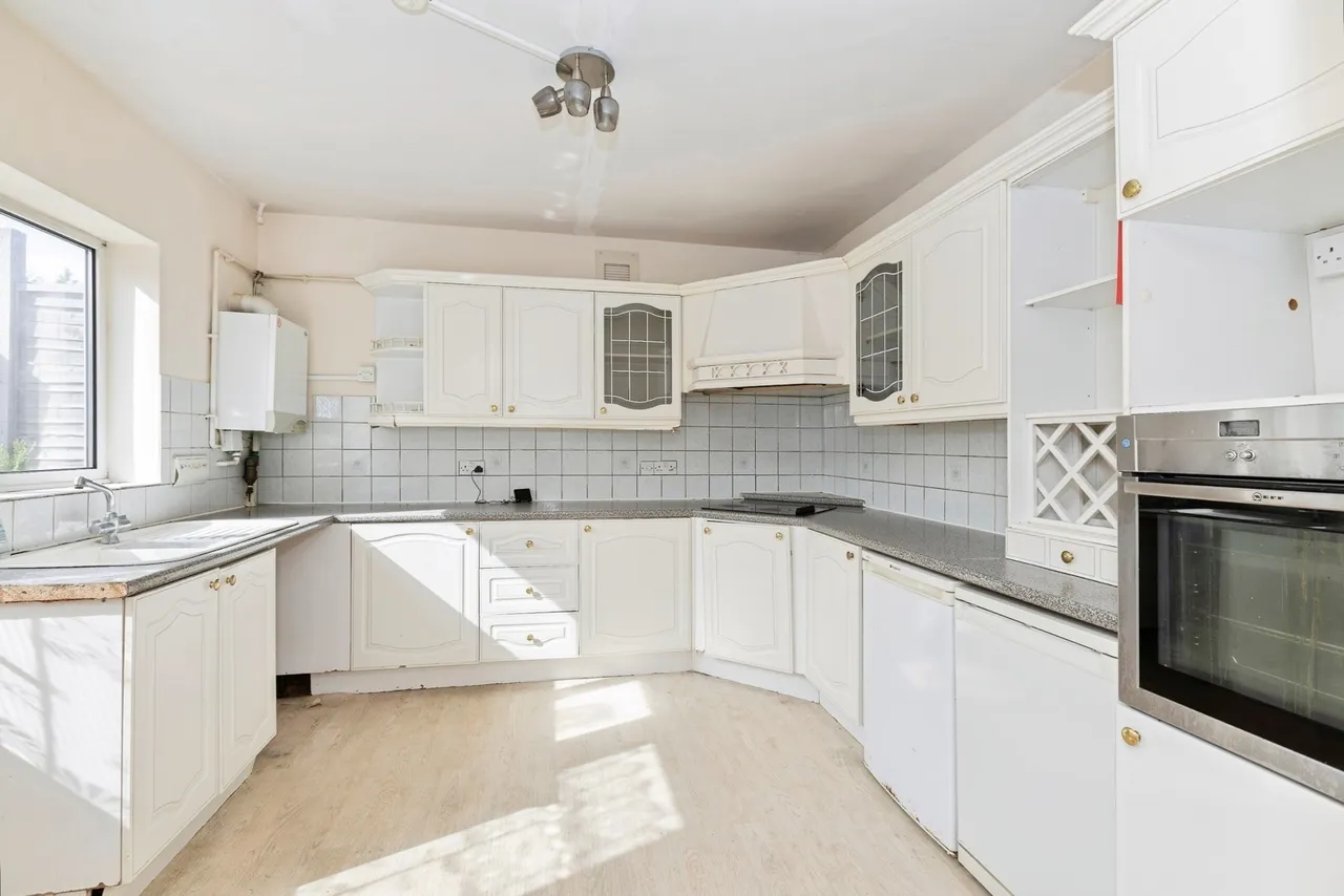Dovedale Avenue, Ilford, IG5, photo 6