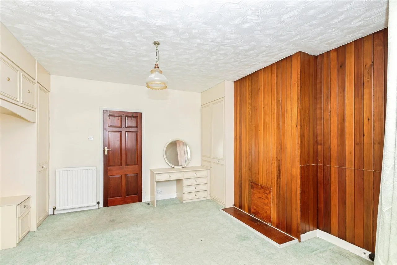 Dovedale Avenue, Ilford, IG5, photo 11
