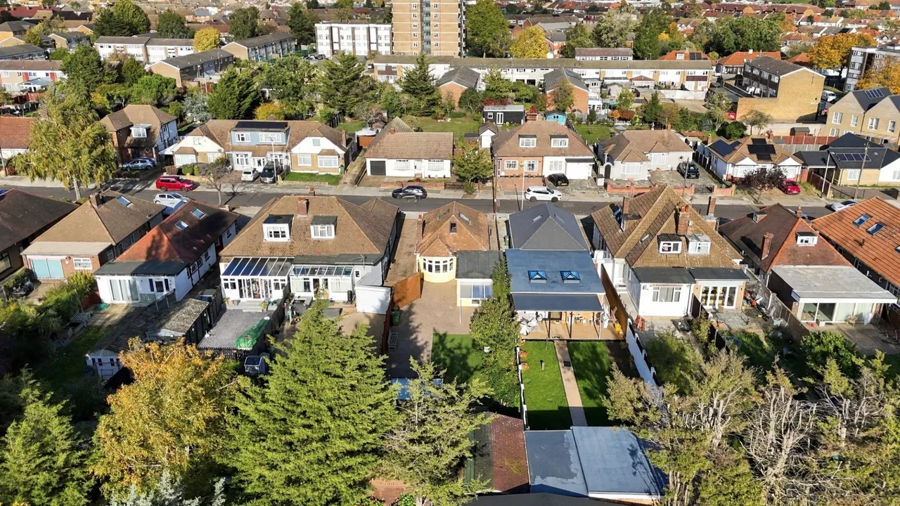 Coleridge Road, Romford, RM3, photo 7