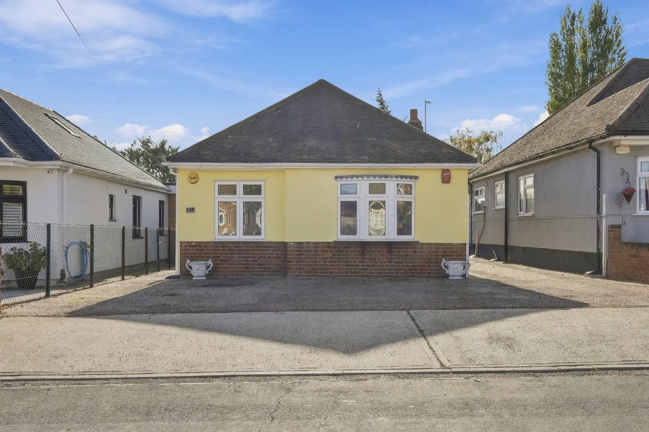 Coleridge Road, Romford, RM3, photo 9