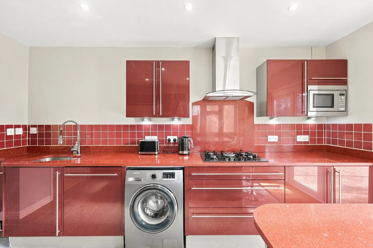 Coleridge Road, Romford, RM3, photo 15