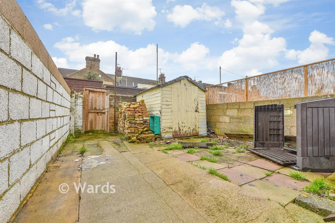 Alexandra Road, Sheerness, ME12, photo 10
