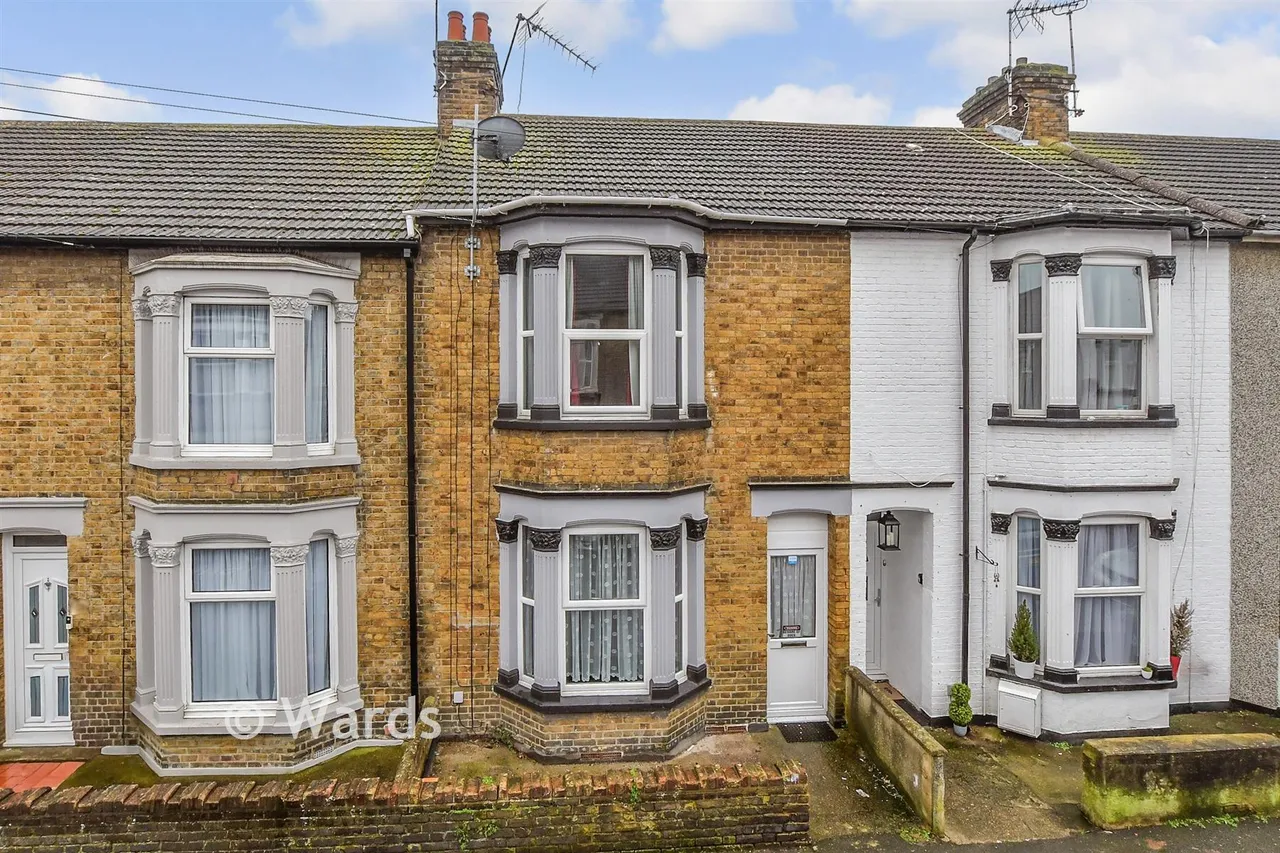 3 bed house for sale, Alexandra Road, Sheerness, ME12