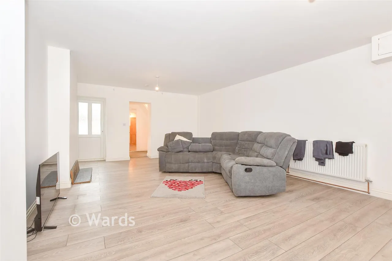 Alexandra Road, Sheerness, ME12, photo 4