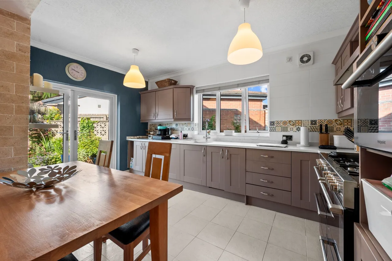 Gunning Avenue, Eccleston, St. Helens, WA10 5DN, photo 15