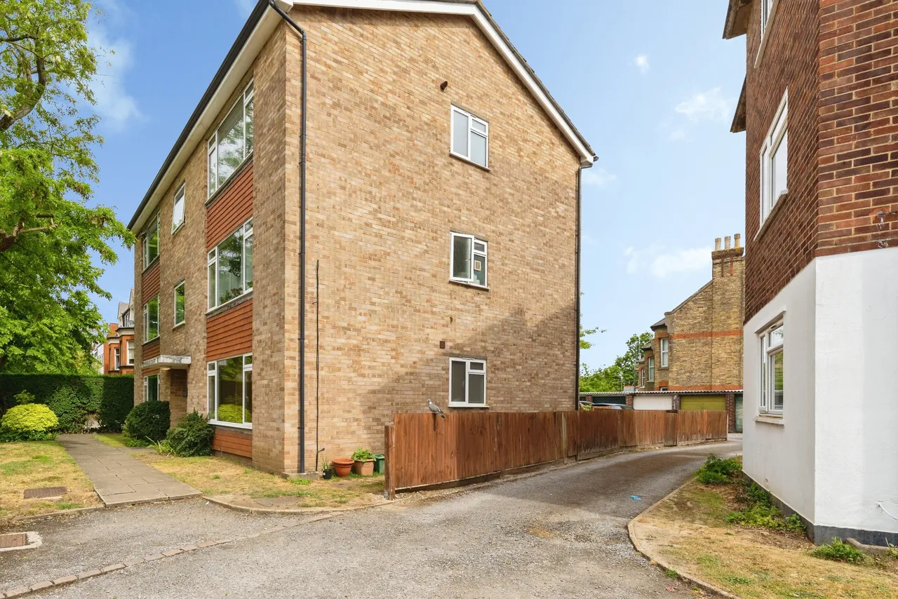 Parklands, Surbiton, KT5, photo 13