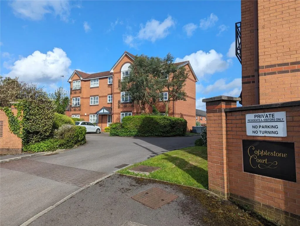 Longview Drive, Wardley, M27, photo 14