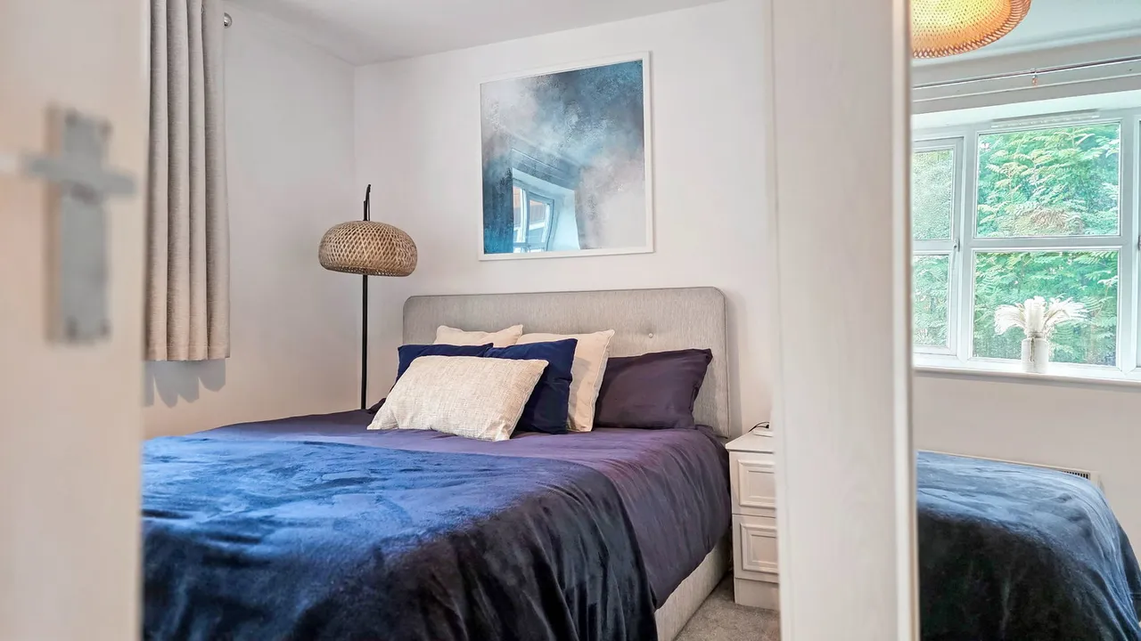 Longview Drive, Wardley, M27, photo 10