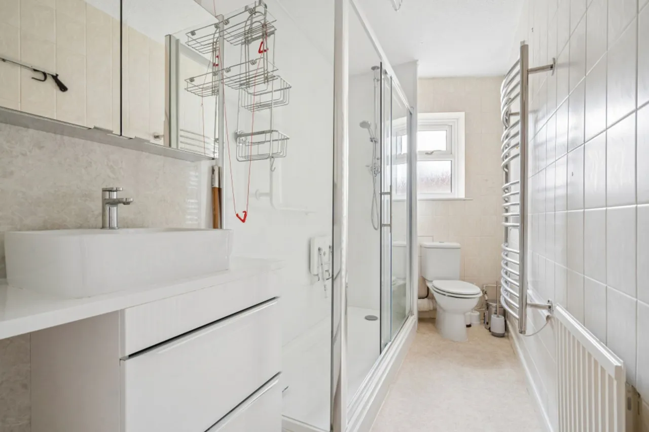 Giles Gate, Prestwood, HP16, photo 9