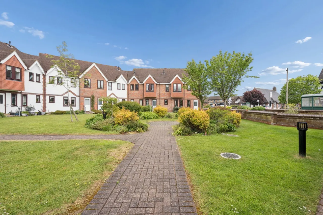 Giles Gate, Prestwood, HP16, photo 14