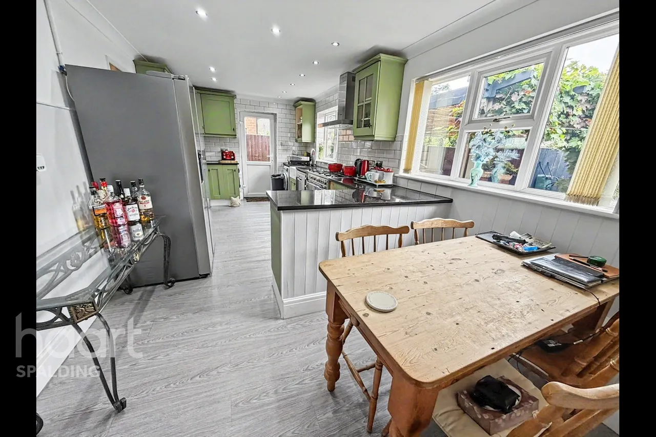 Mawford Close, Moulton Seas End, PE12, photo 9