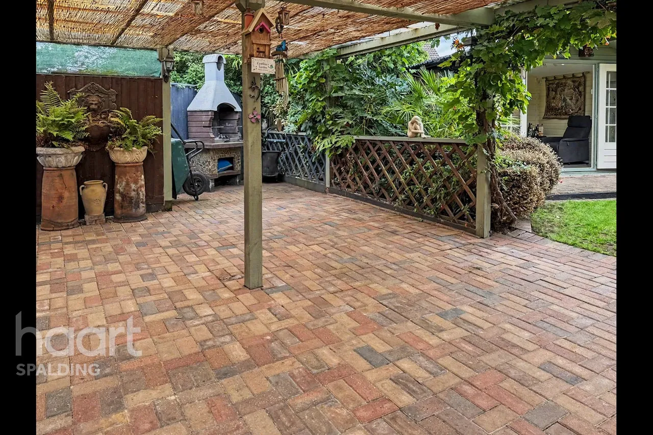 Mawford Close, Moulton Seas End, PE12, photo 42