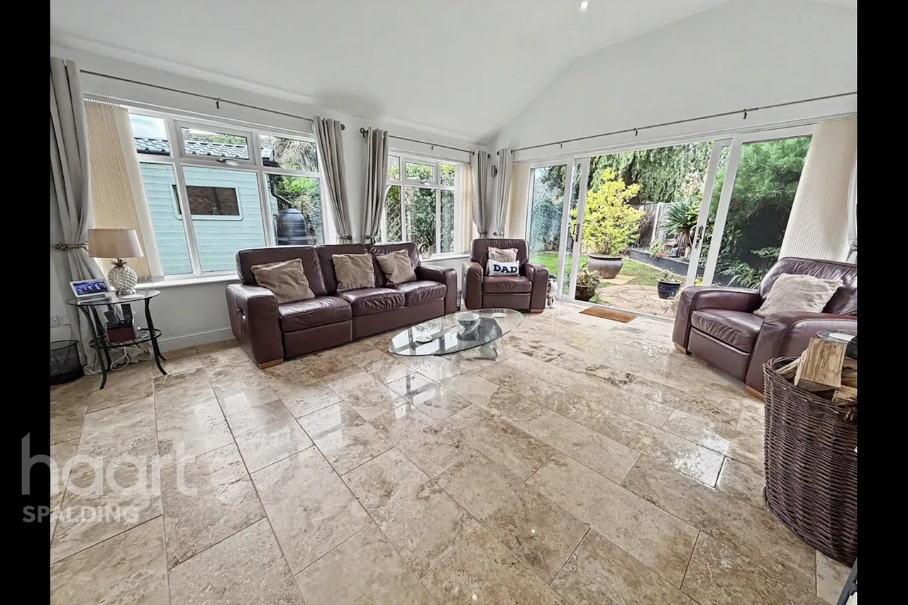 Mawford Close, Moulton Seas End, PE12, photo 14