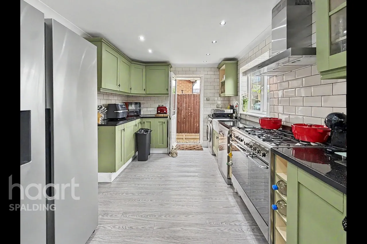 Mawford Close, Moulton Seas End, PE12, photo 5