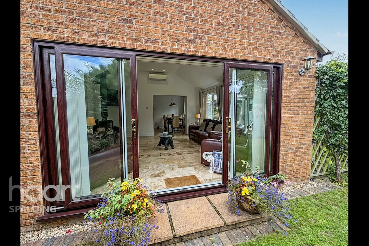 Mawford Close, Moulton Seas End, PE12, photo 35