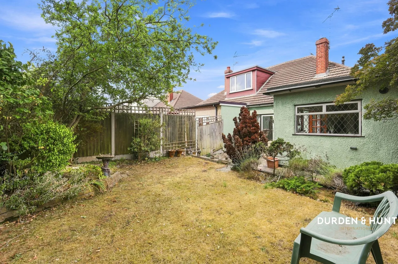 Hambro Avenue, Rayleigh, SS6, photo 17