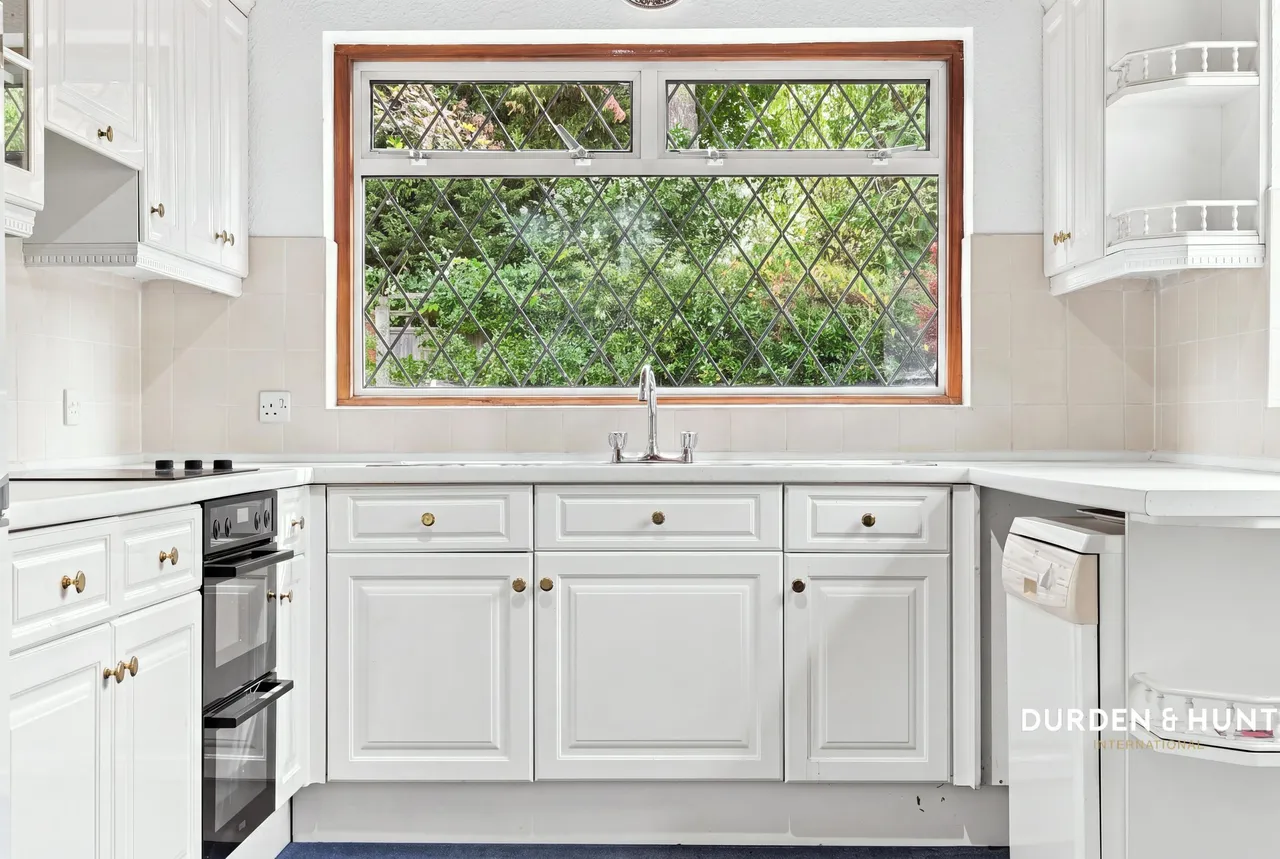 Hambro Avenue, Rayleigh, SS6, photo 5