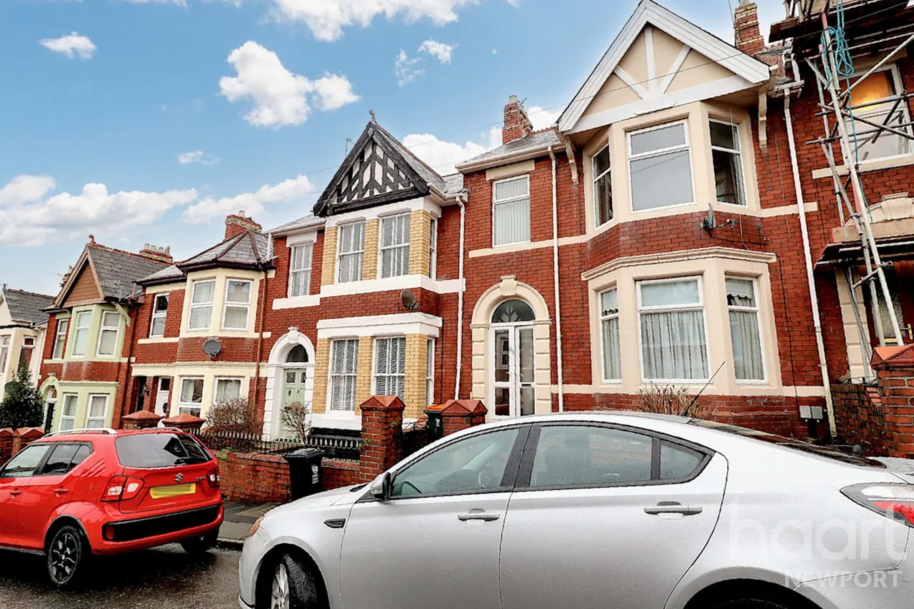 2 bed flat for sale, Richmond Road, Newport, NP19