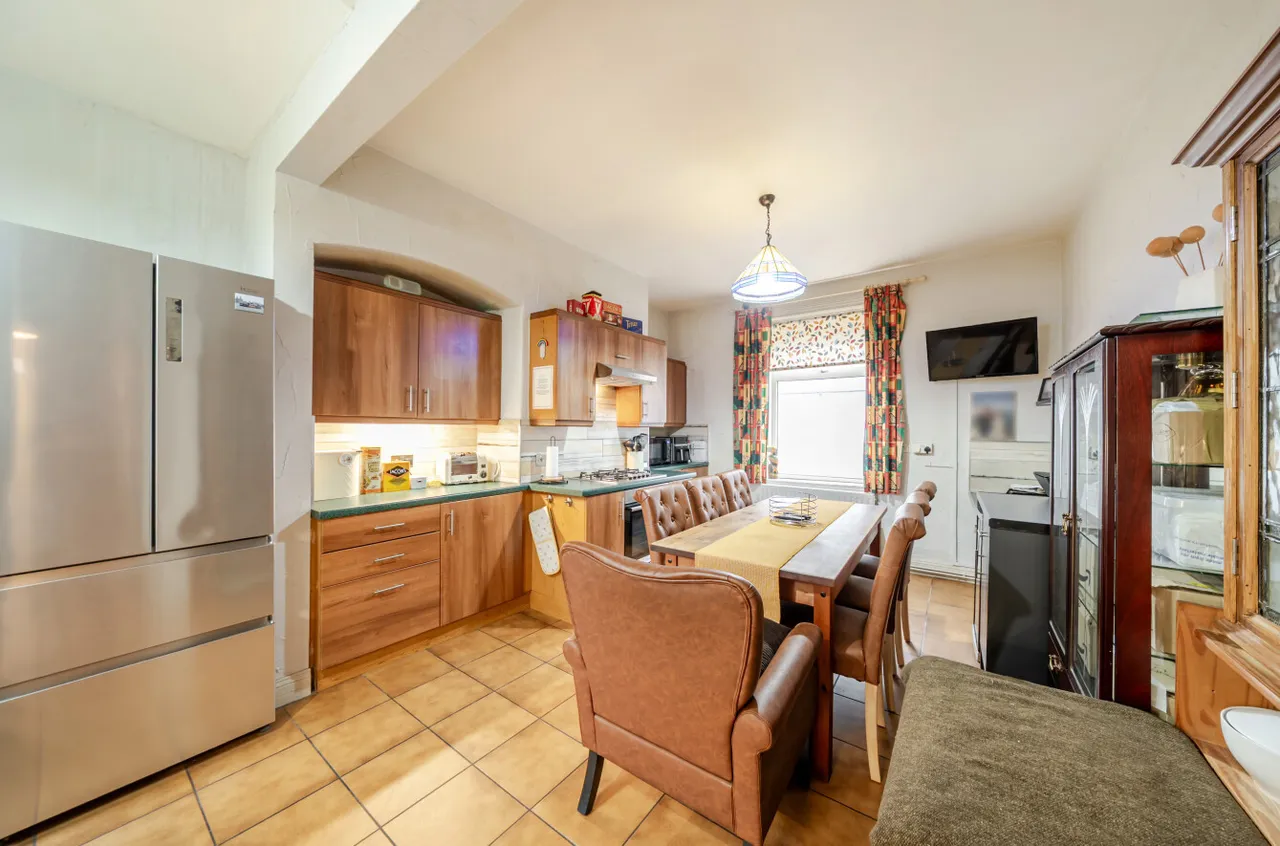 Laburnum Street, Farsley, LS28, photo 4