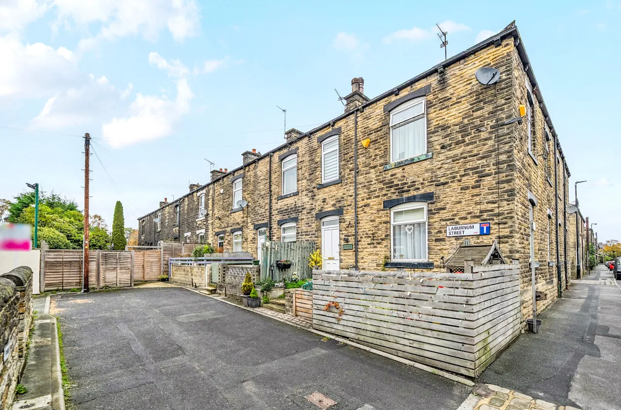 Laburnum Street, Farsley, LS28, photo 18