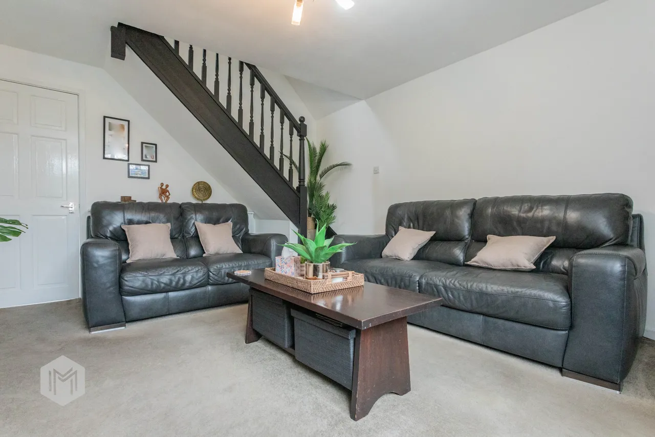 Weavers Green, Farnworth, Bolton, BL4 9AY, photo 2
