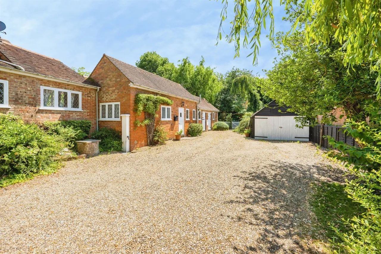 Orchard Lane, Stewkley, LU7, photo 15