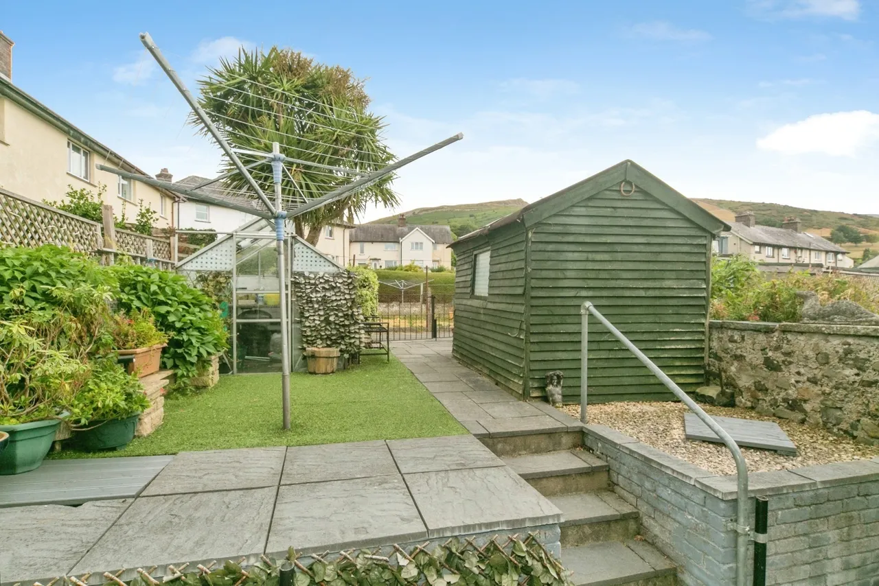Pen Y Bryn Road, Llanfairfechan, LL33, photo 18