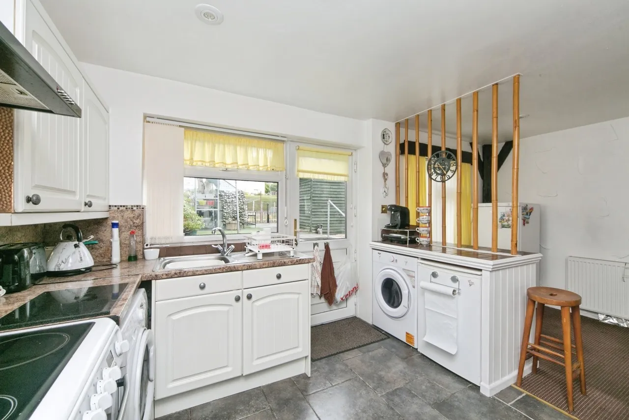 Pen Y Bryn Road, Llanfairfechan, LL33, photo 6