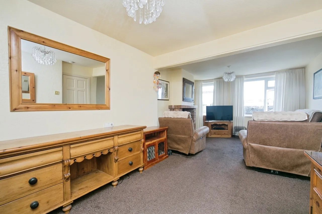 Pen Y Bryn Road, Llanfairfechan, LL33, photo 2