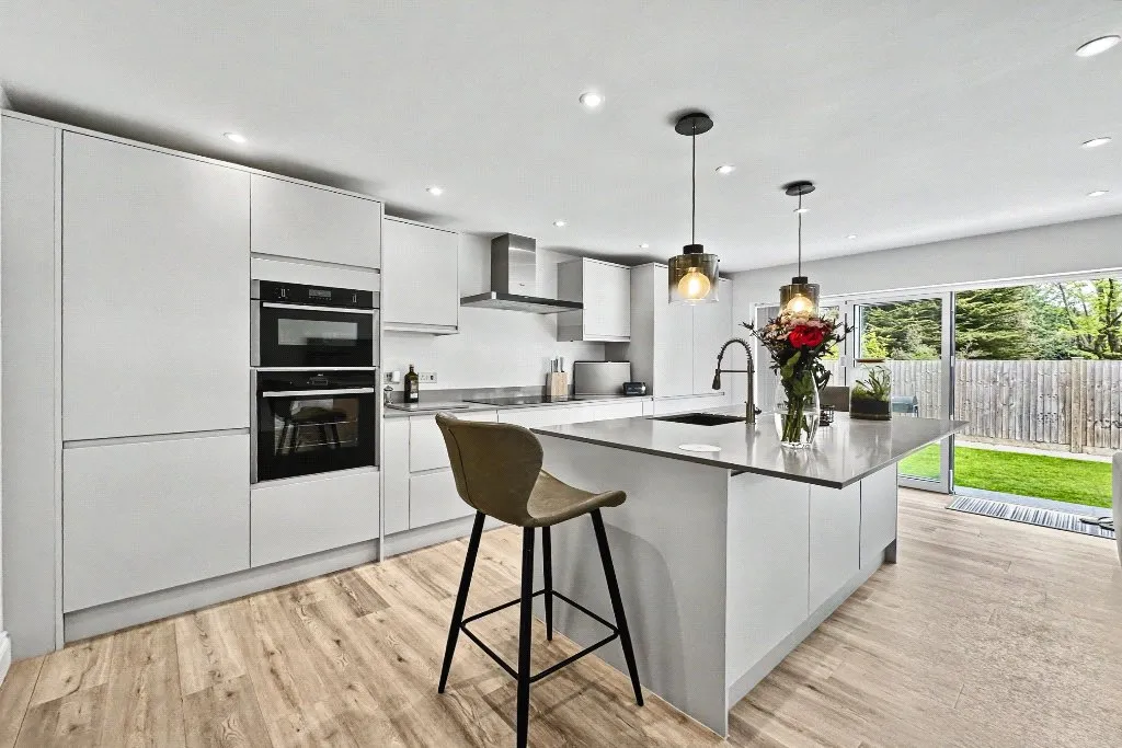 Guest Avenue, Poole, BH12, photo 3