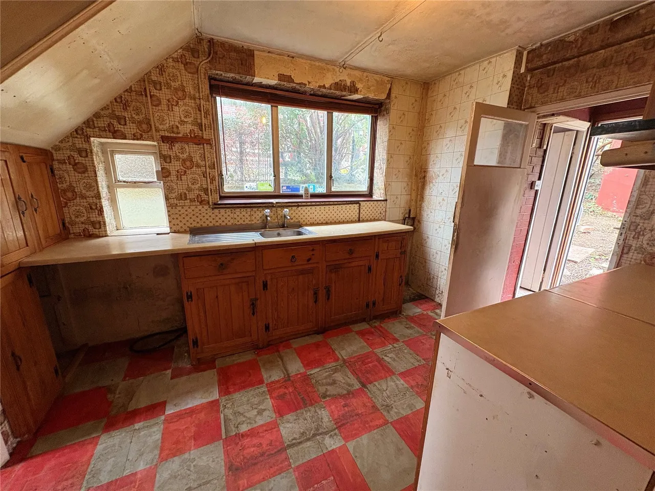 Chelston Avenue, Yeovil, BA21, photo 8