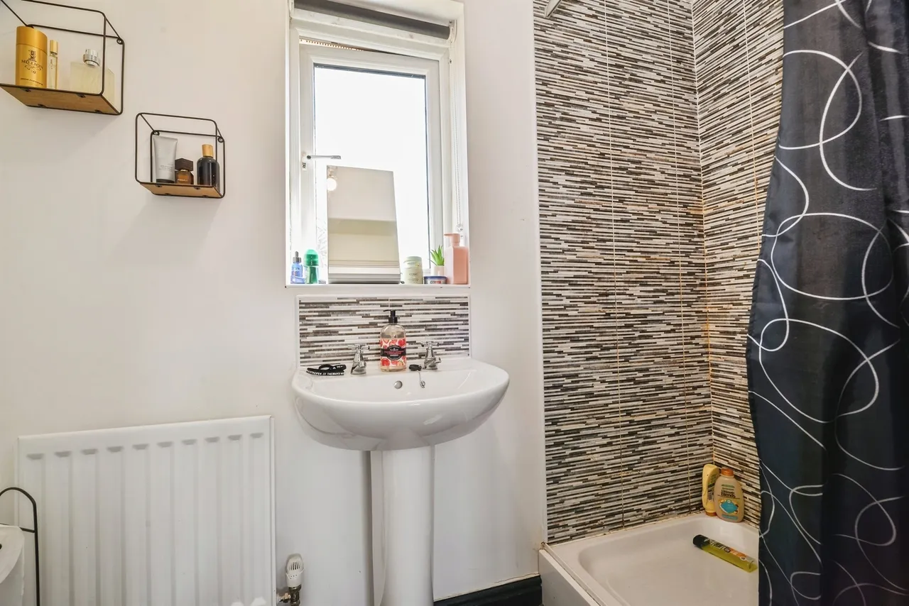 Kingsbridge Crescent, Middlesbrough, TS5, photo 10