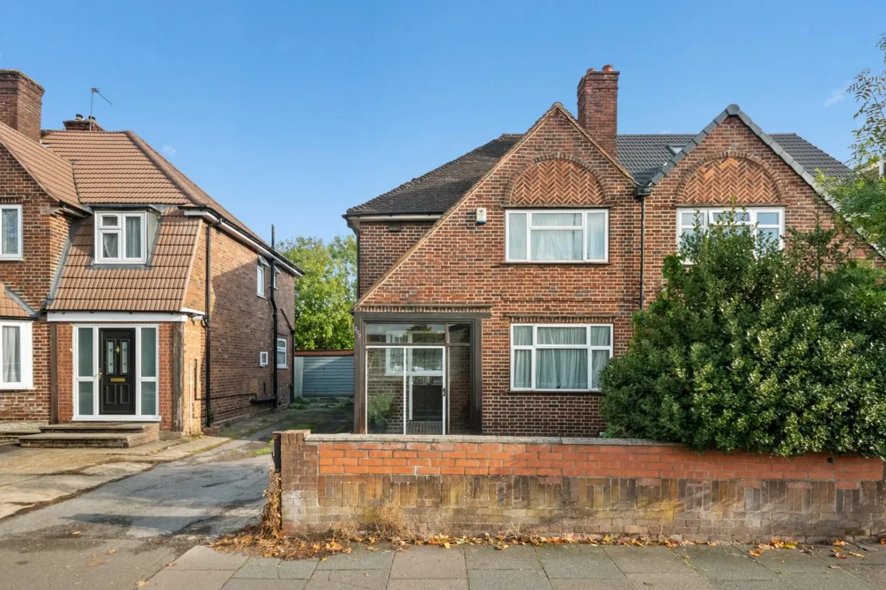 Station Road, Hayes, UB3, photo 16