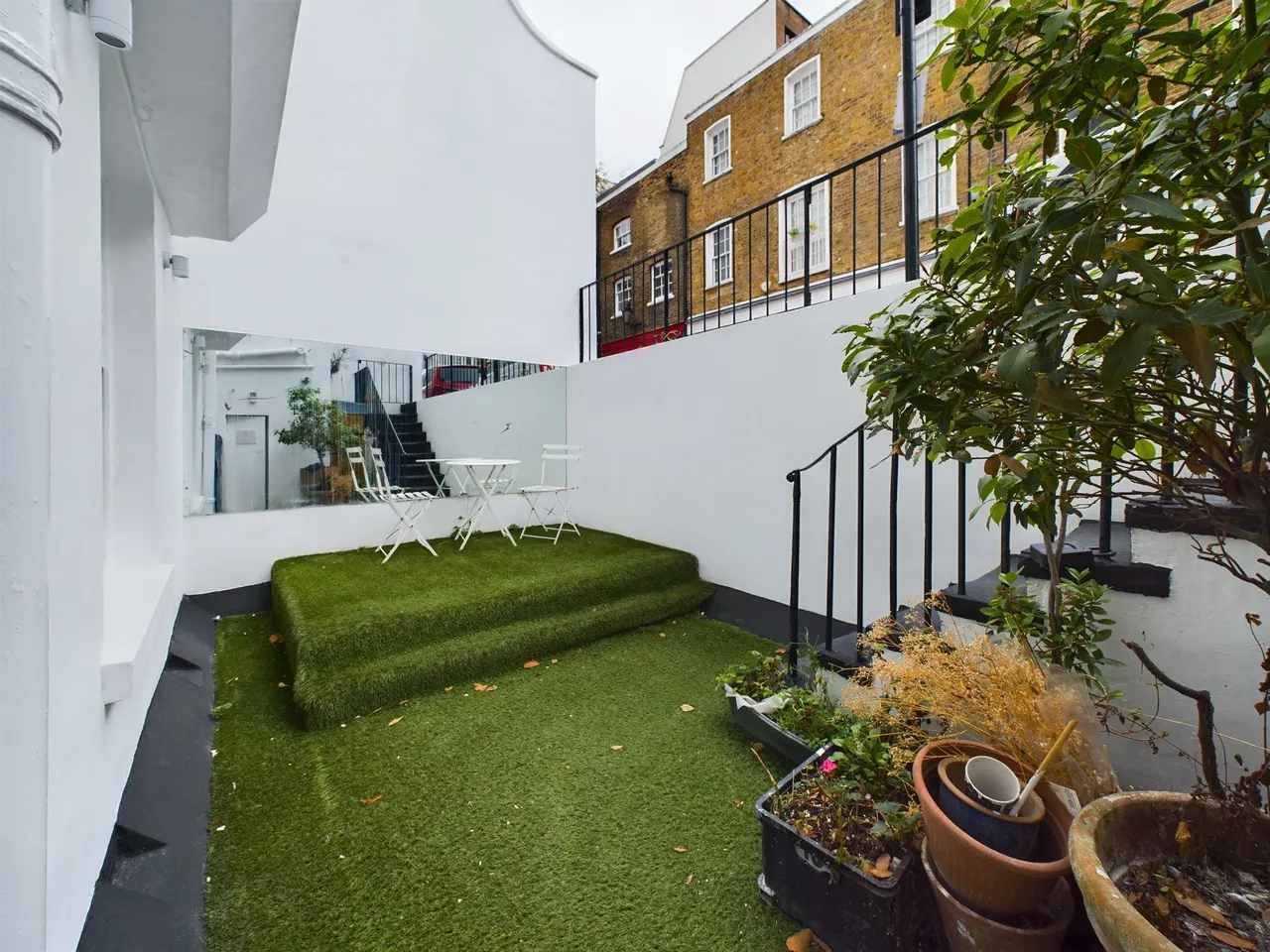 Gloucester Mews, Bayswater, W2, photo 27