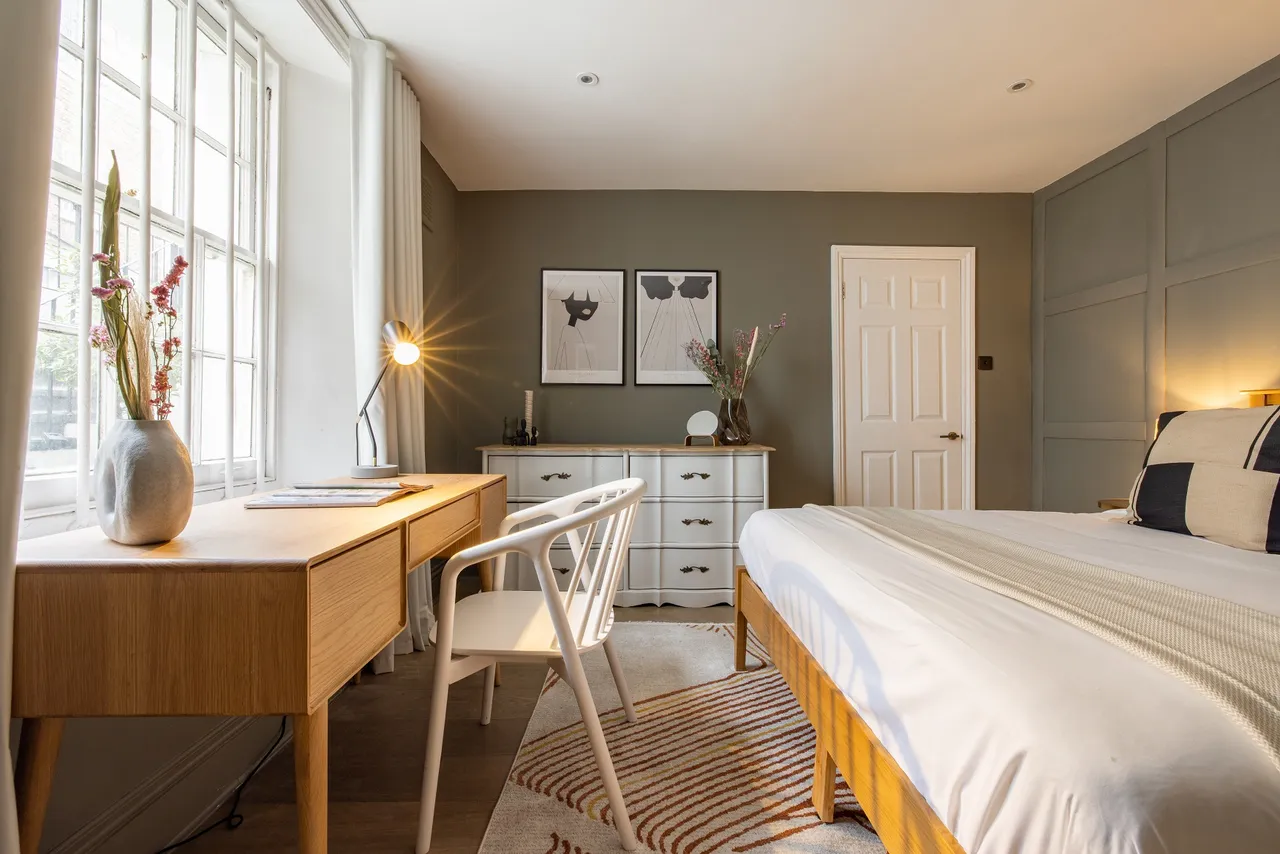 Gloucester Mews, Bayswater, W2, photo 11