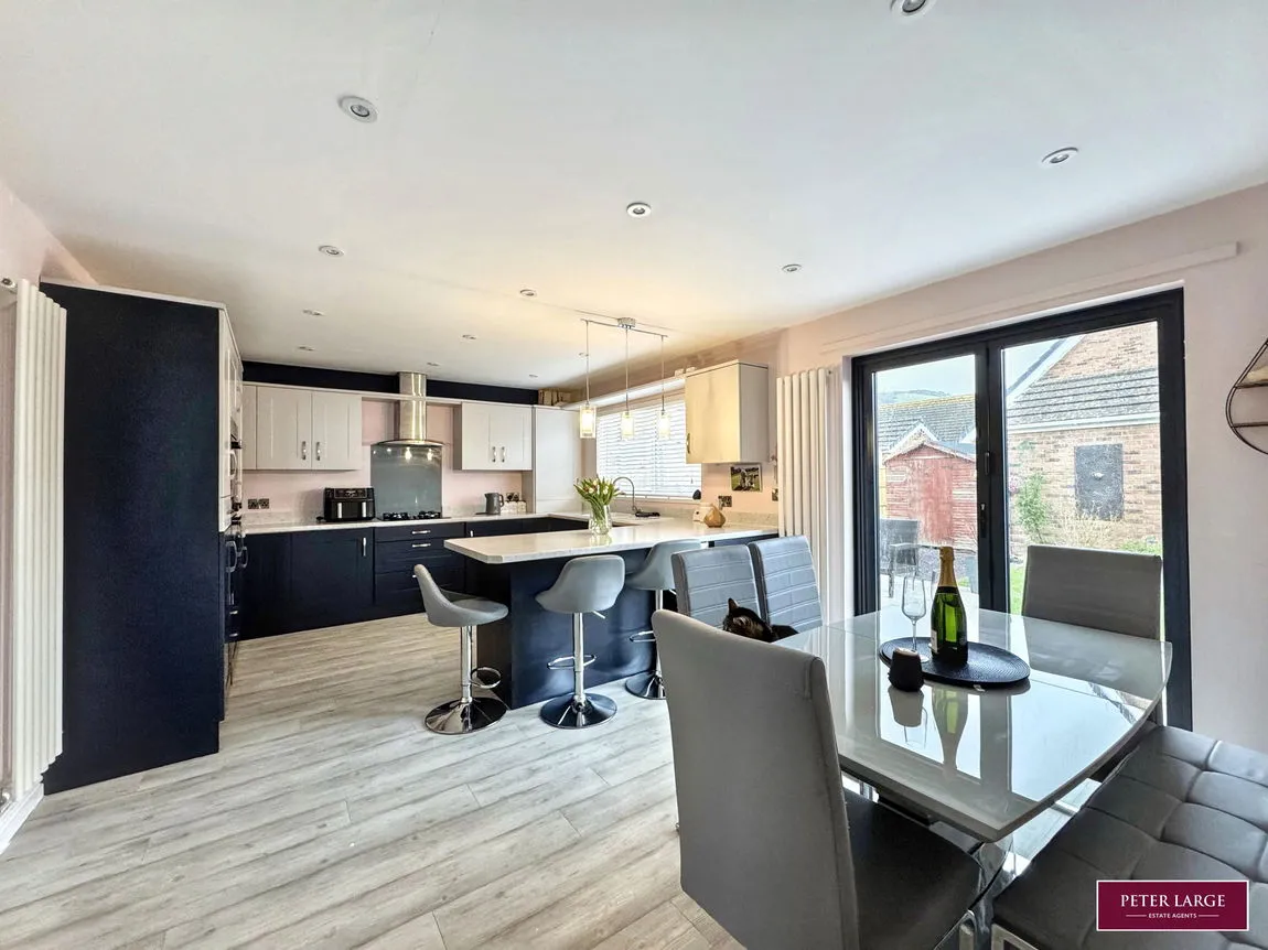Melyd Avenue, Prestatyn, Denbighshire, LL19 8RN, photo 5