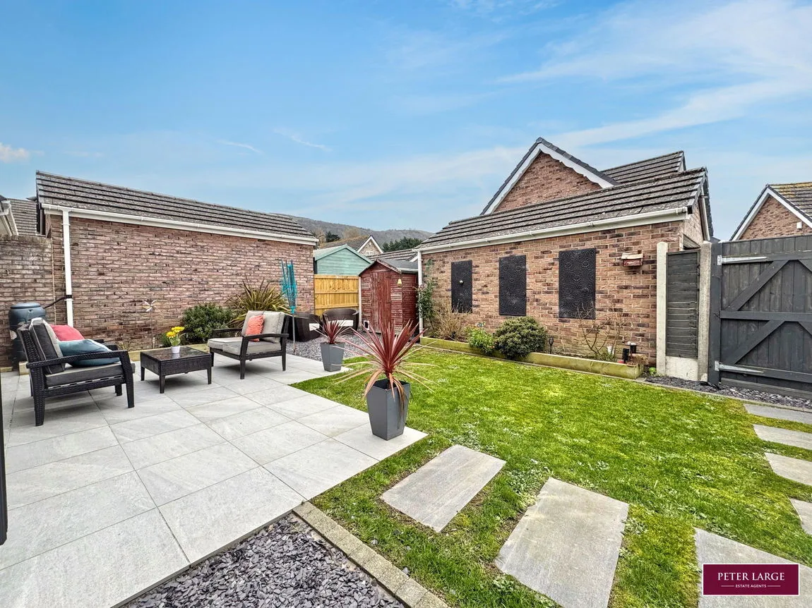 Melyd Avenue, Prestatyn, Denbighshire, LL19 8RN, photo 3