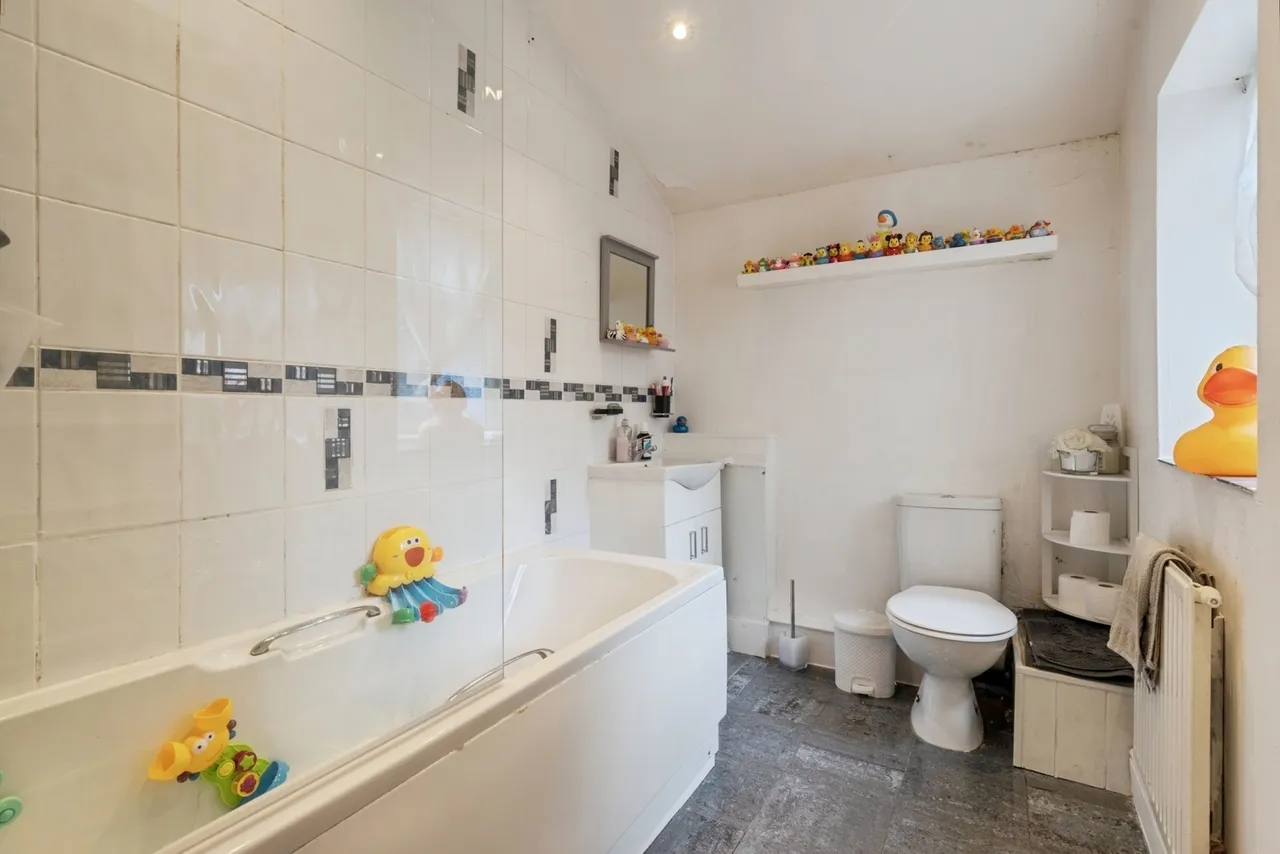 Atherton Road, Hindley, WN2, photo 10