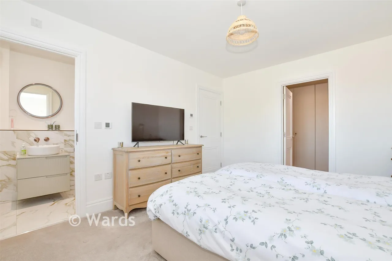 Chapel Garden Close, Kings Hill, ME19, photo 12