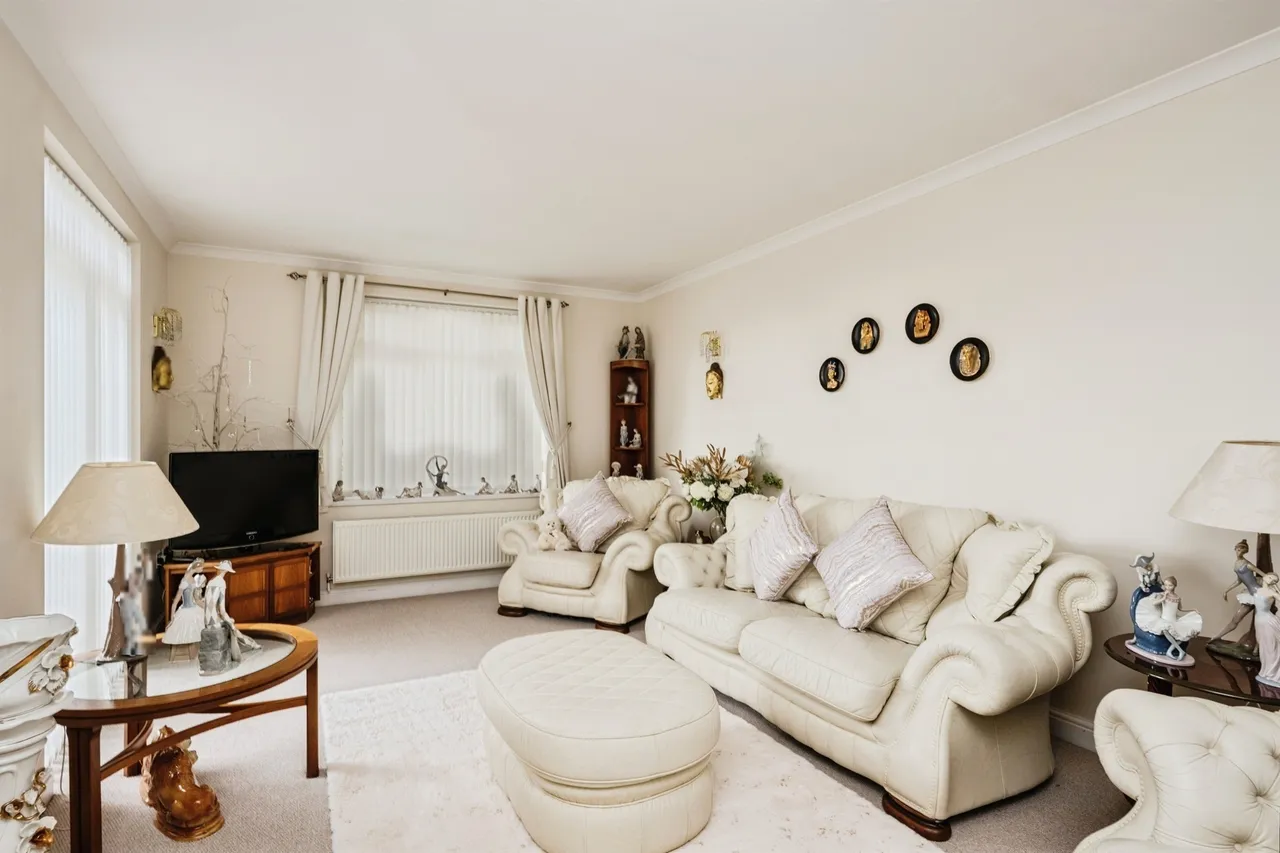 Bryntawe Road, Swansea, SA6, photo 4