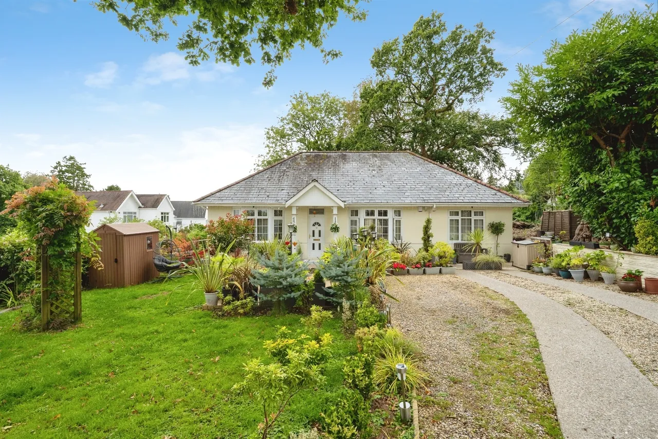 Bryntawe Road, Swansea, SA6, photo 3