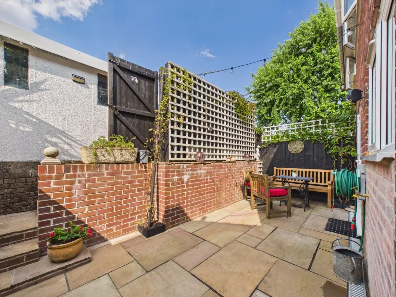 Kempton Close, Thornbury, BS35, photo 23